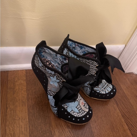 Irregular Choice Black and Blue Heels with Lace and Bow - Picture 1 of 7